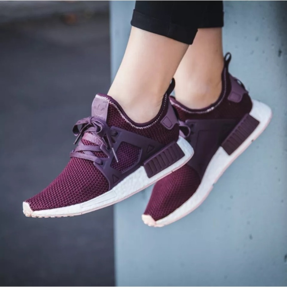 Gorgeous Burgundy Adidas NMD XR1 Women’s 10🔥🔥🔥!